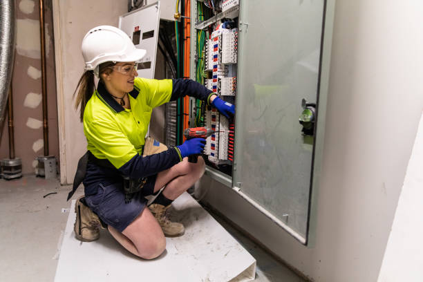 Best Electrician for Home Renovation  in East Grand Rapids, MI